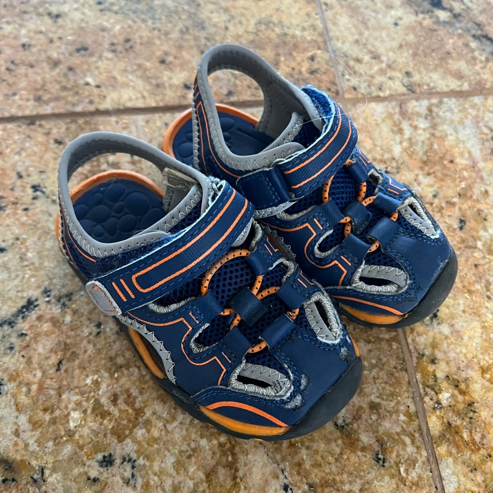 Toddler sandals size 7 wondernation